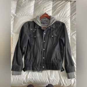 Mid-heavy Fox jacket